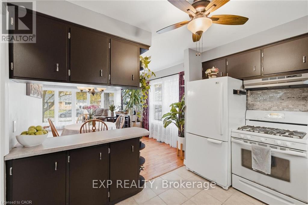 120 ELGIN CRESCENT - 17
