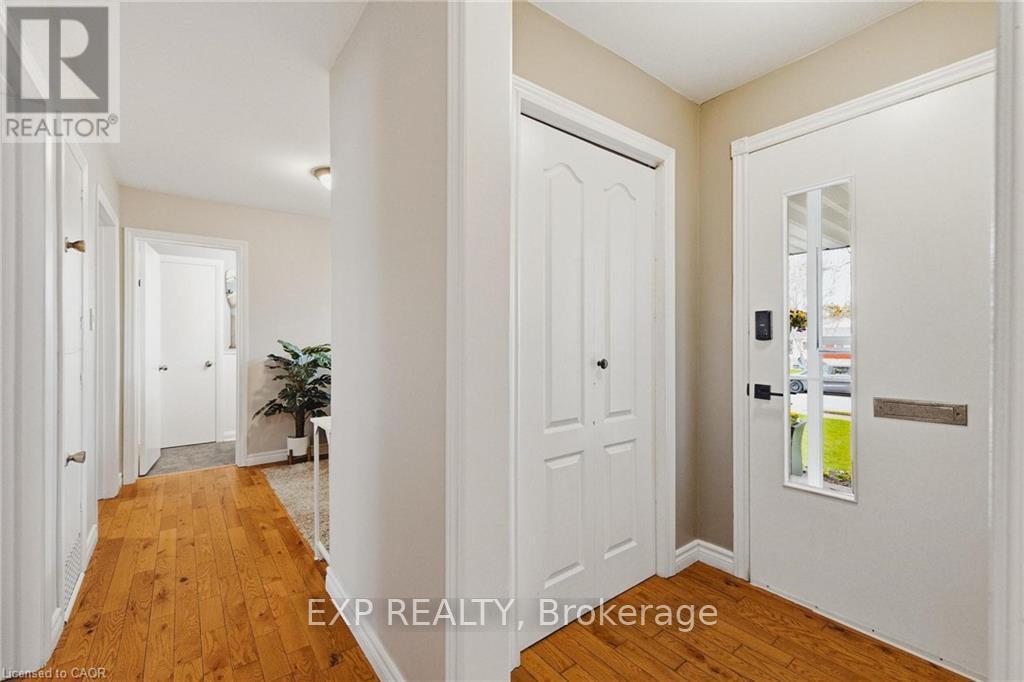 120 ELGIN CRESCENT - 19