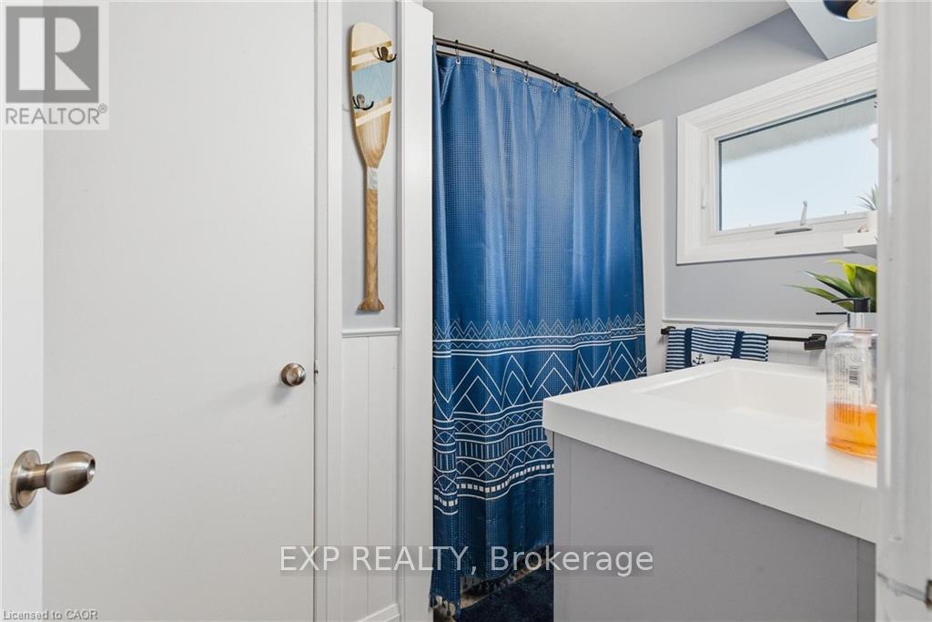 120 ELGIN CRESCENT - 25