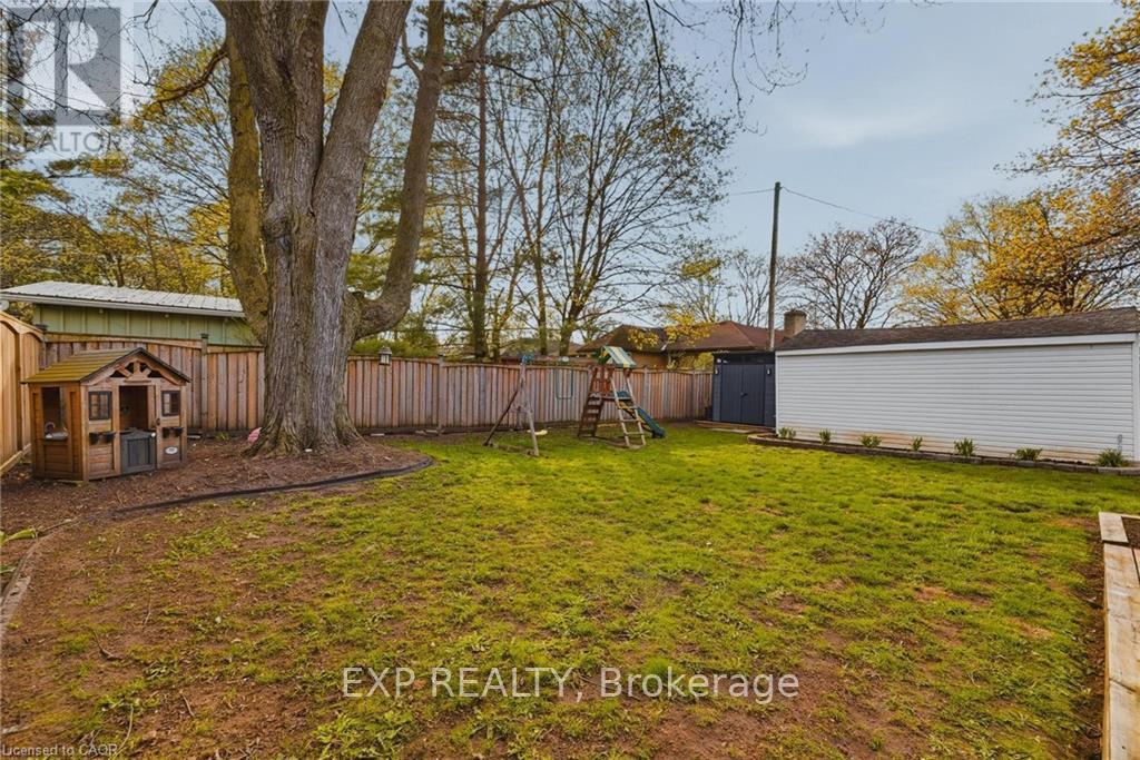 120 ELGIN CRESCENT - 28