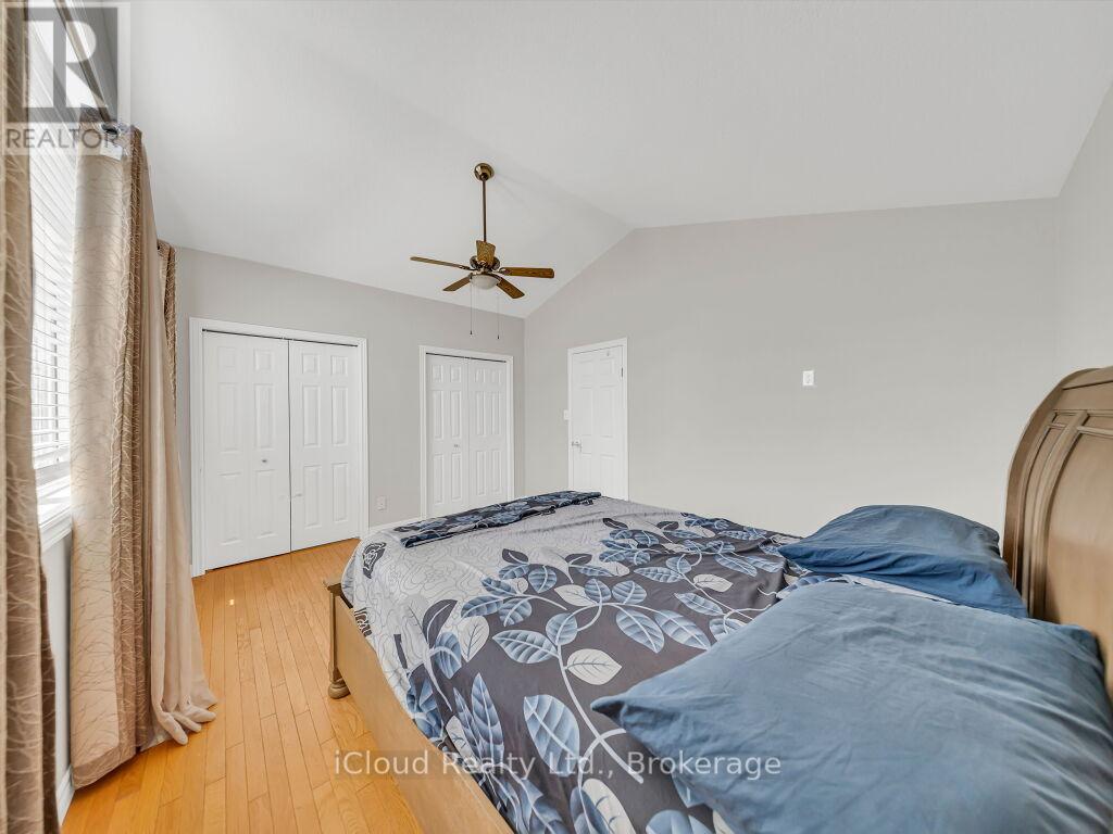 308 KEEWATIN AVENUE - 23