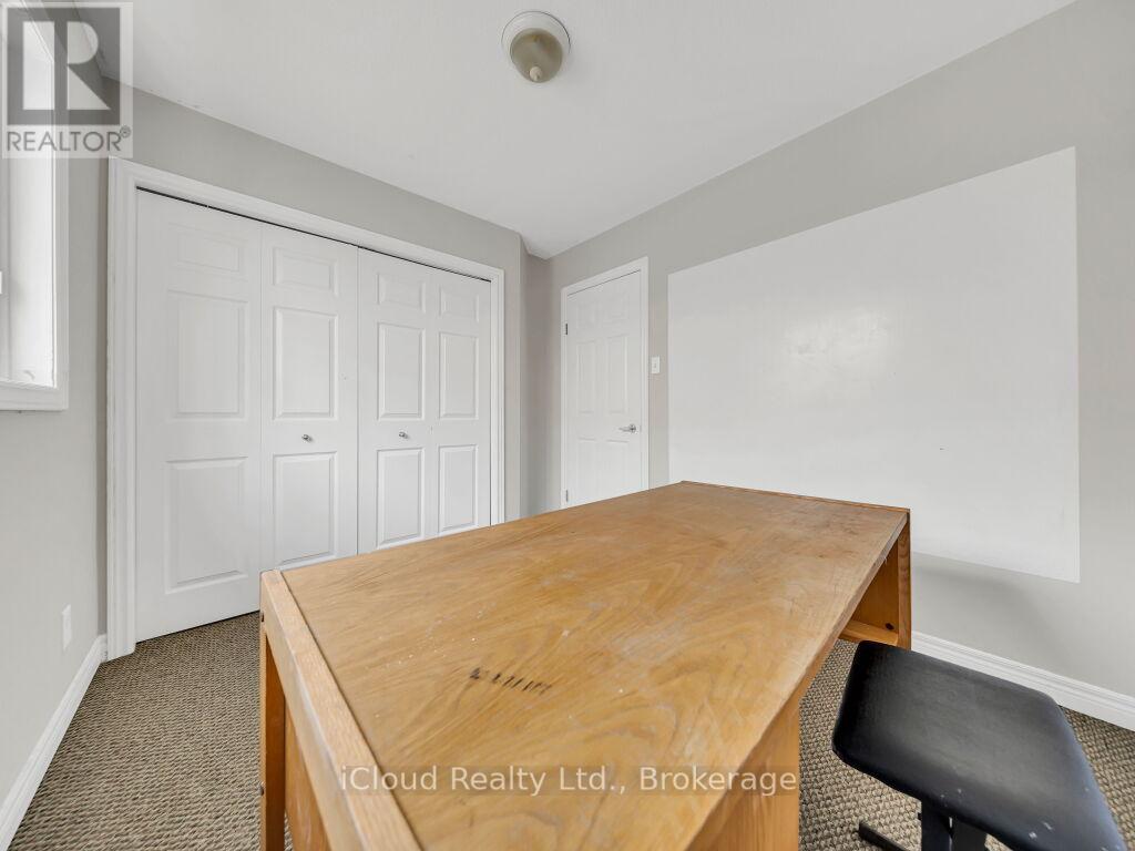 308 KEEWATIN AVENUE - 27