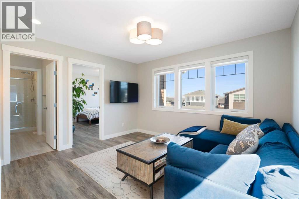 48 Crestbrook Link SW - 16