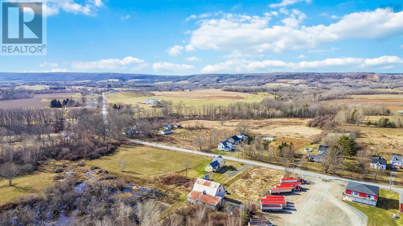 5692 Highway 221 - 46
