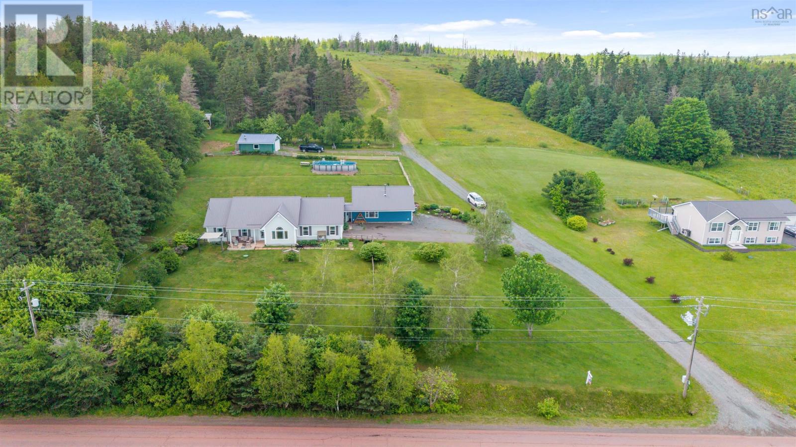 935 BROOKSIDE Road - 2