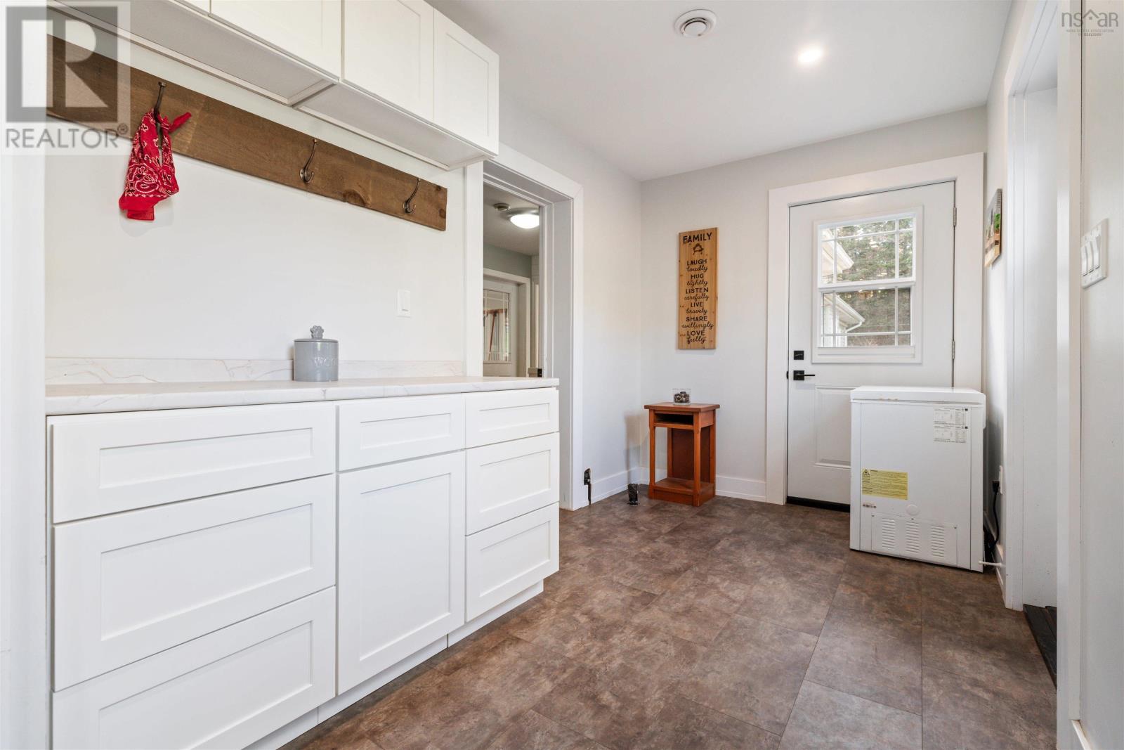 935 BROOKSIDE Road - 31