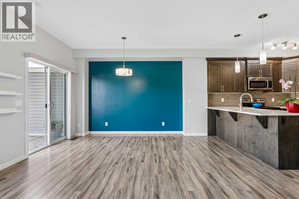 549 Hillcrest Road SW - 11