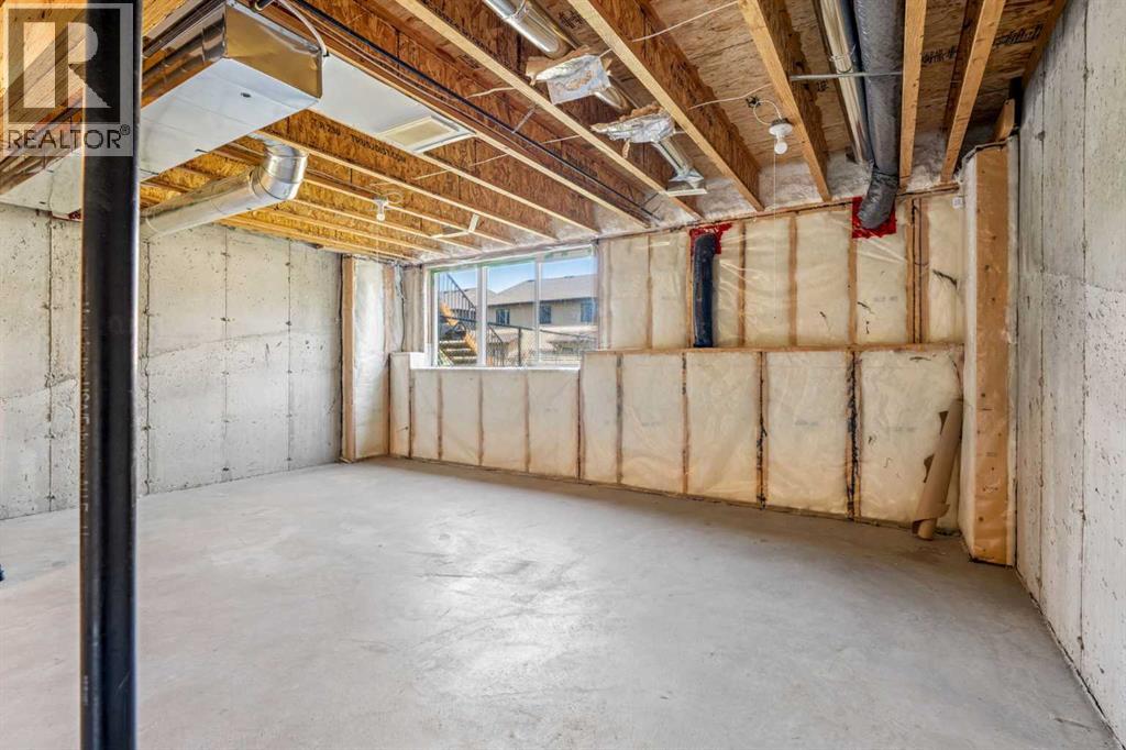 549 Hillcrest Road SW - 27