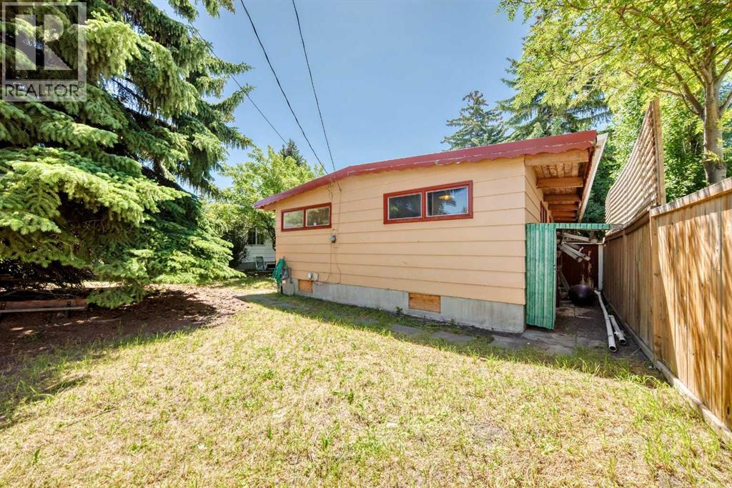 1460 Northmount Drive NW - Image 43