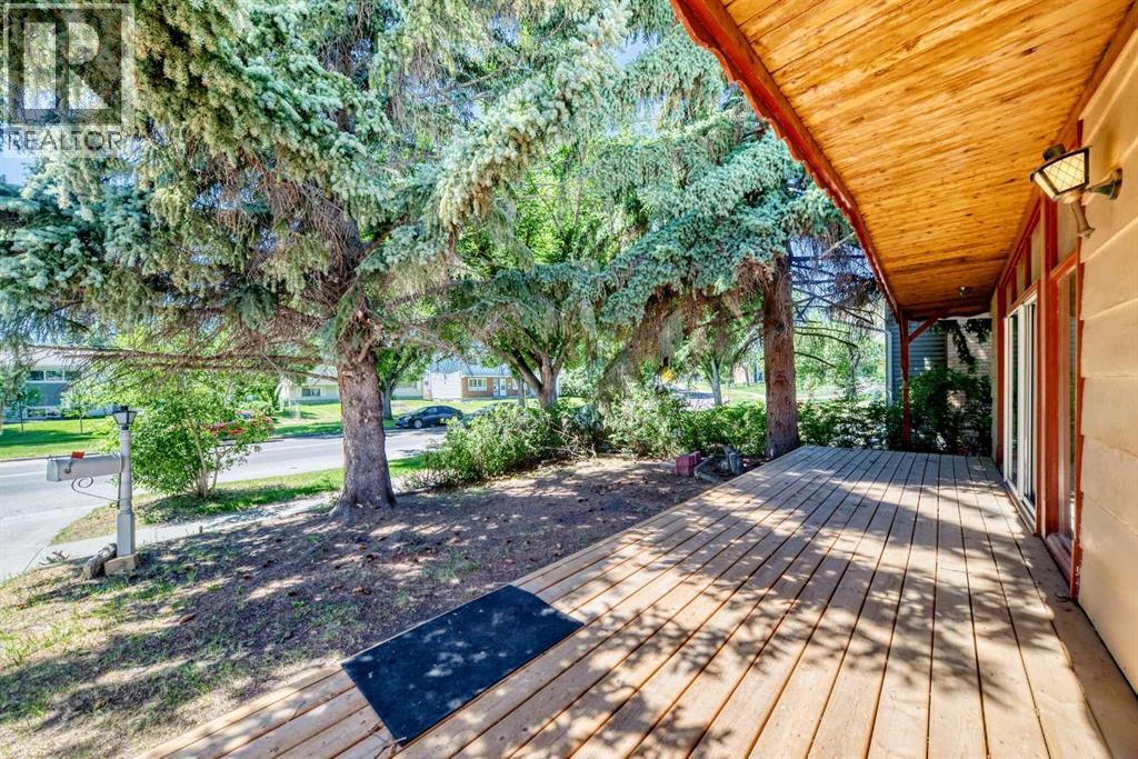 1460 Northmount Drive NW - Image 49