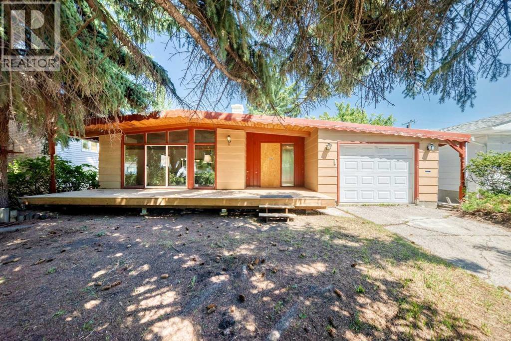 1460 Northmount Drive NW - 2