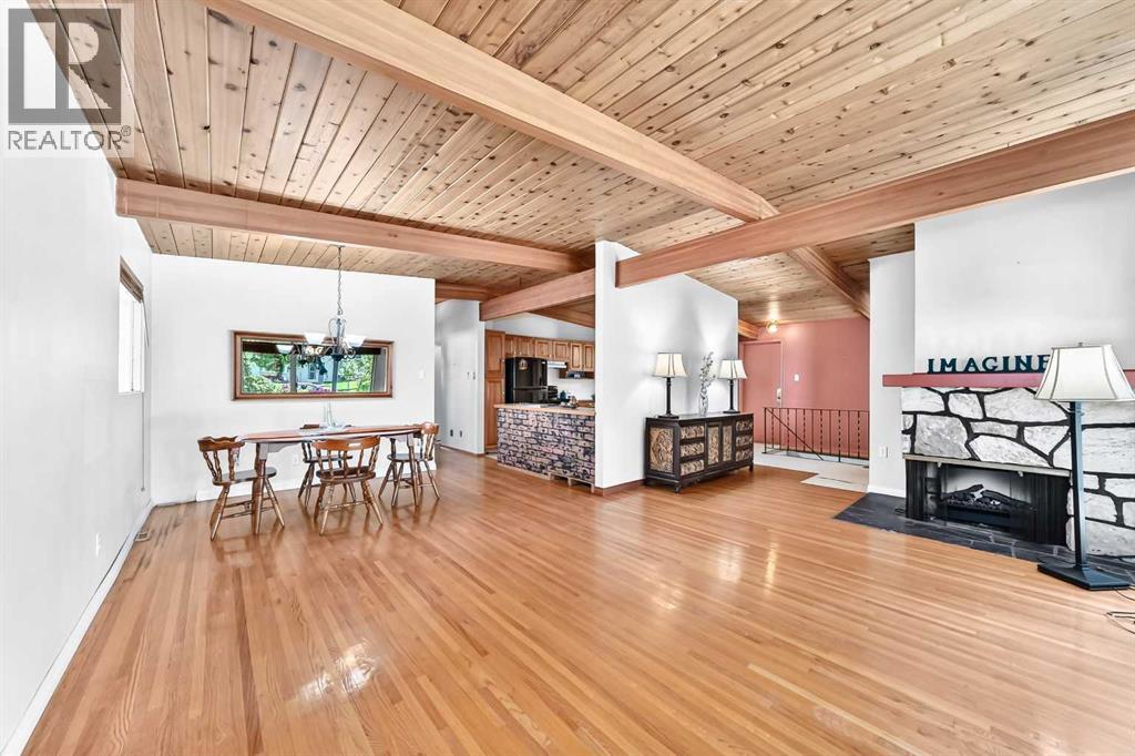 1460 Northmount Drive NW - Image 12
