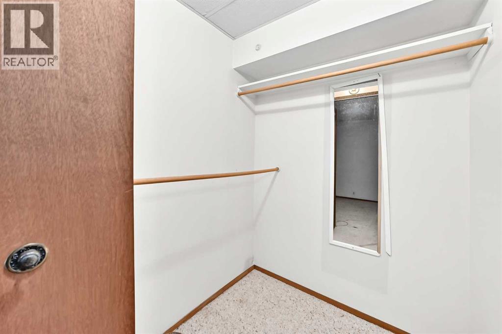 1460 Northmount Drive NW - Image 31