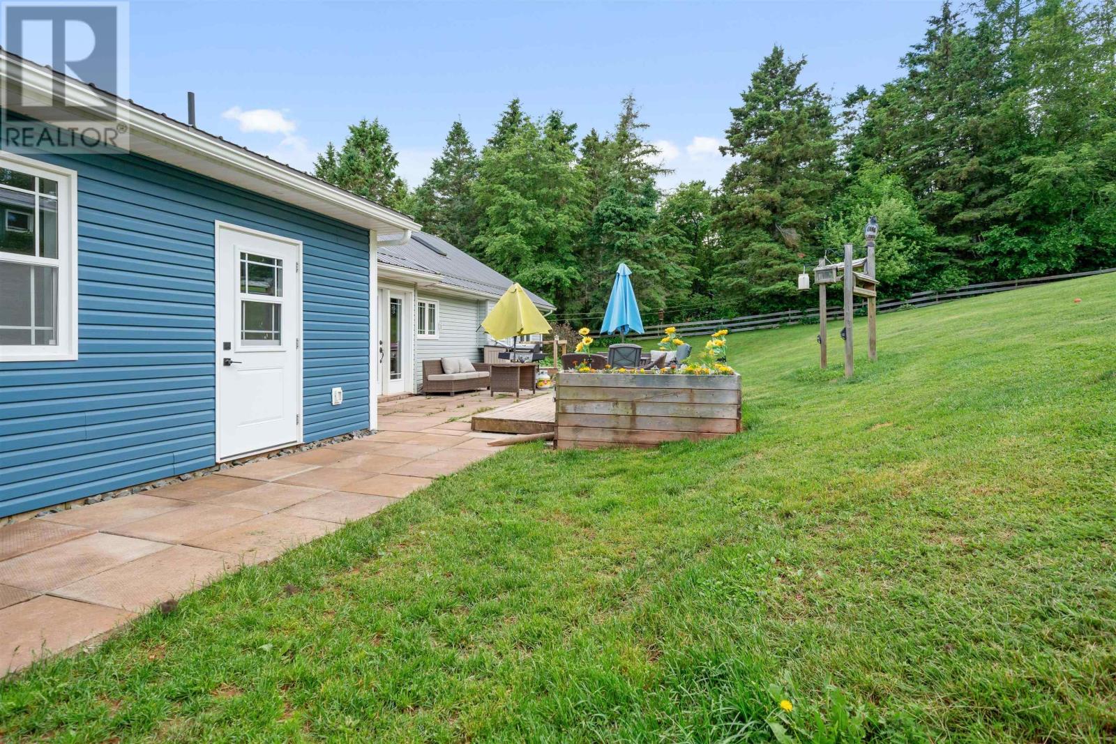 935 BROOKSIDE Road - 46