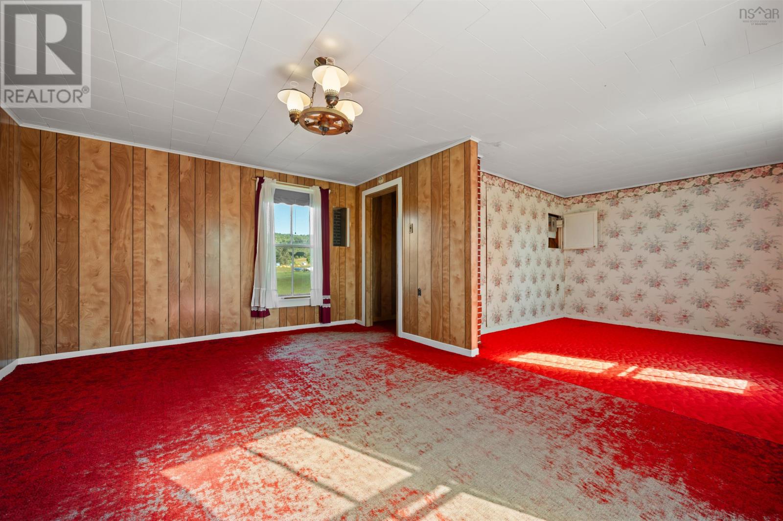 Property 28 of 49 of 1219 West Advocate Road