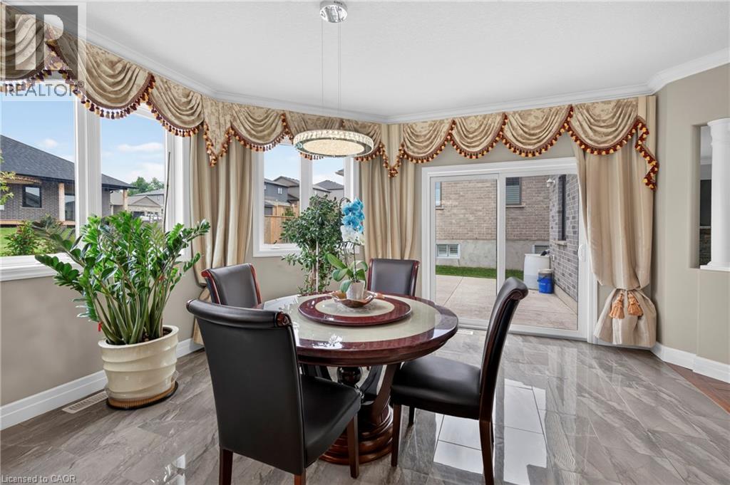 81 REAGAN Street - 11