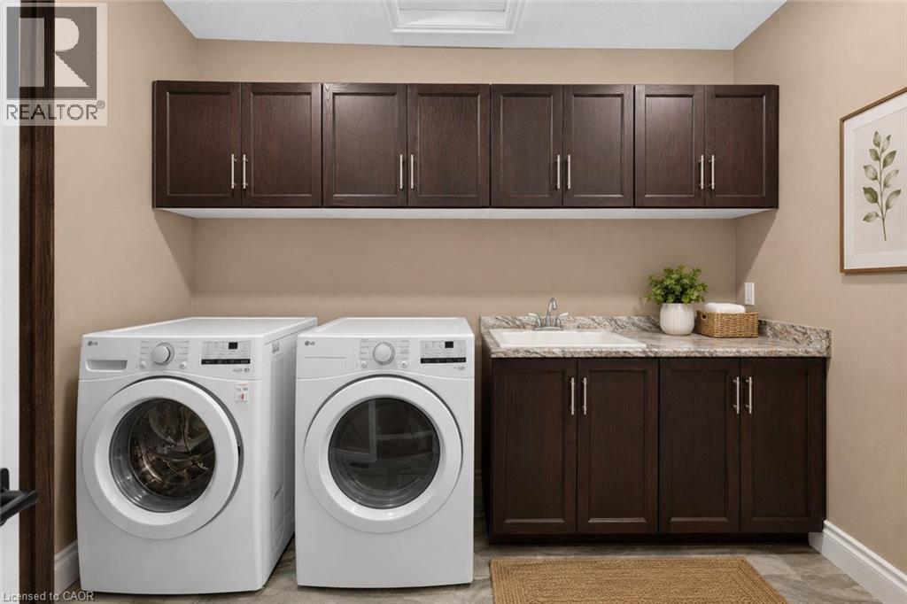 81 REAGAN Street - 37