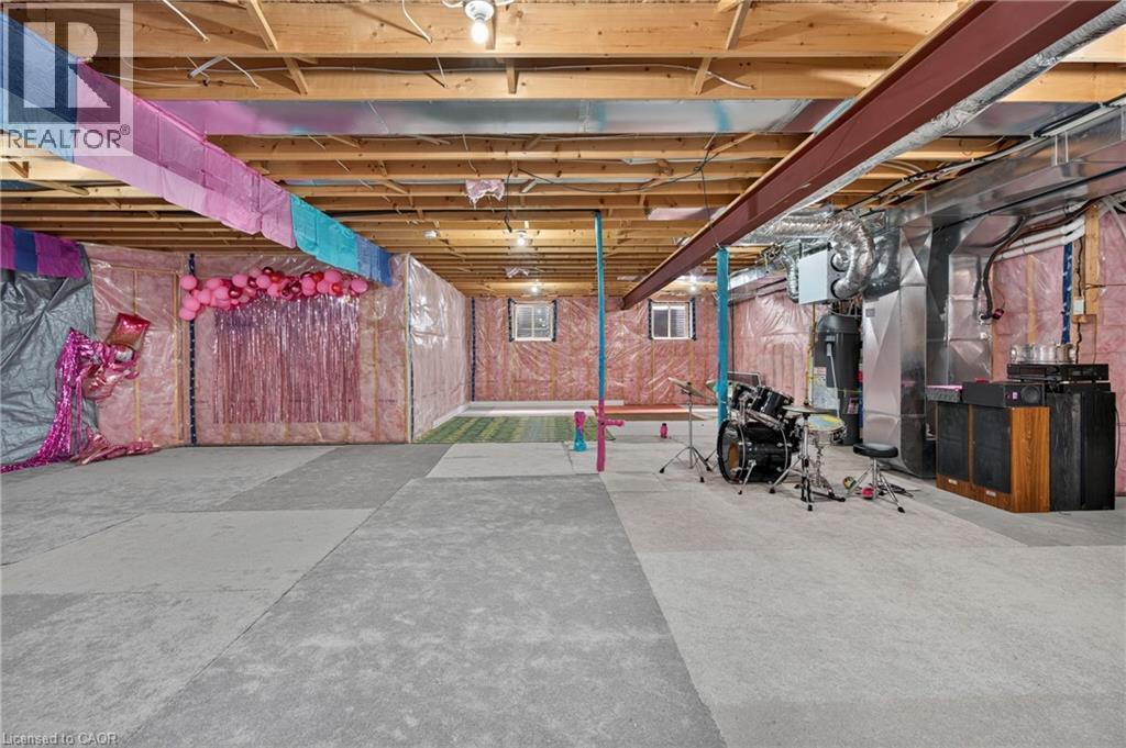 81 REAGAN Street - 39
