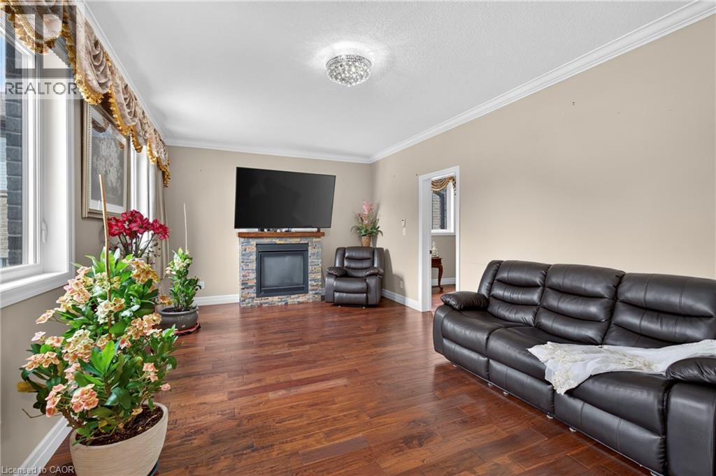 81 REAGAN Street - 15