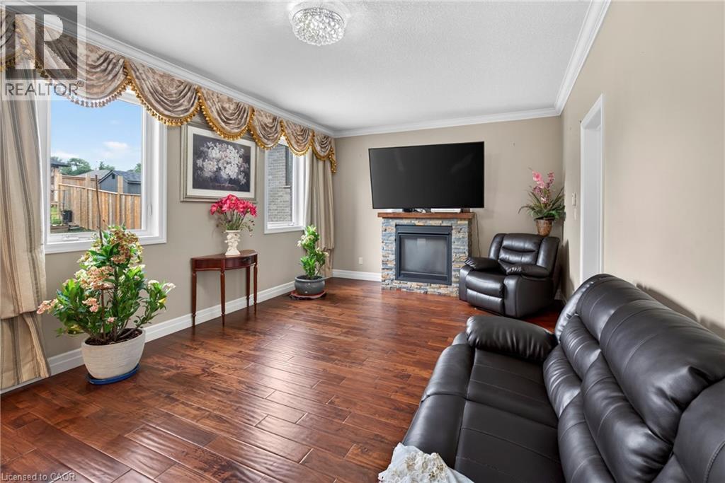 81 REAGAN Street - Image 16