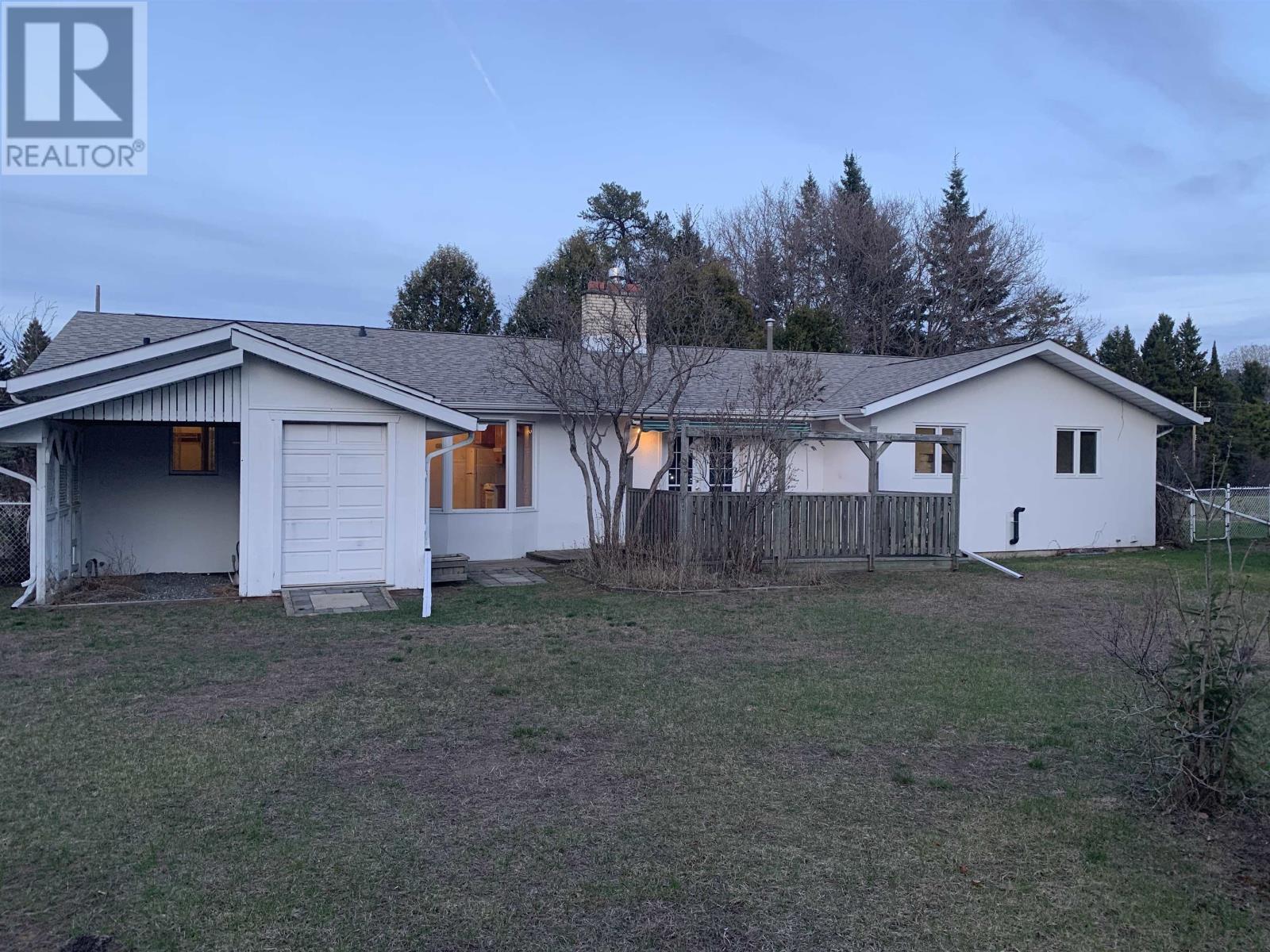 3165-20th Side Road - 2