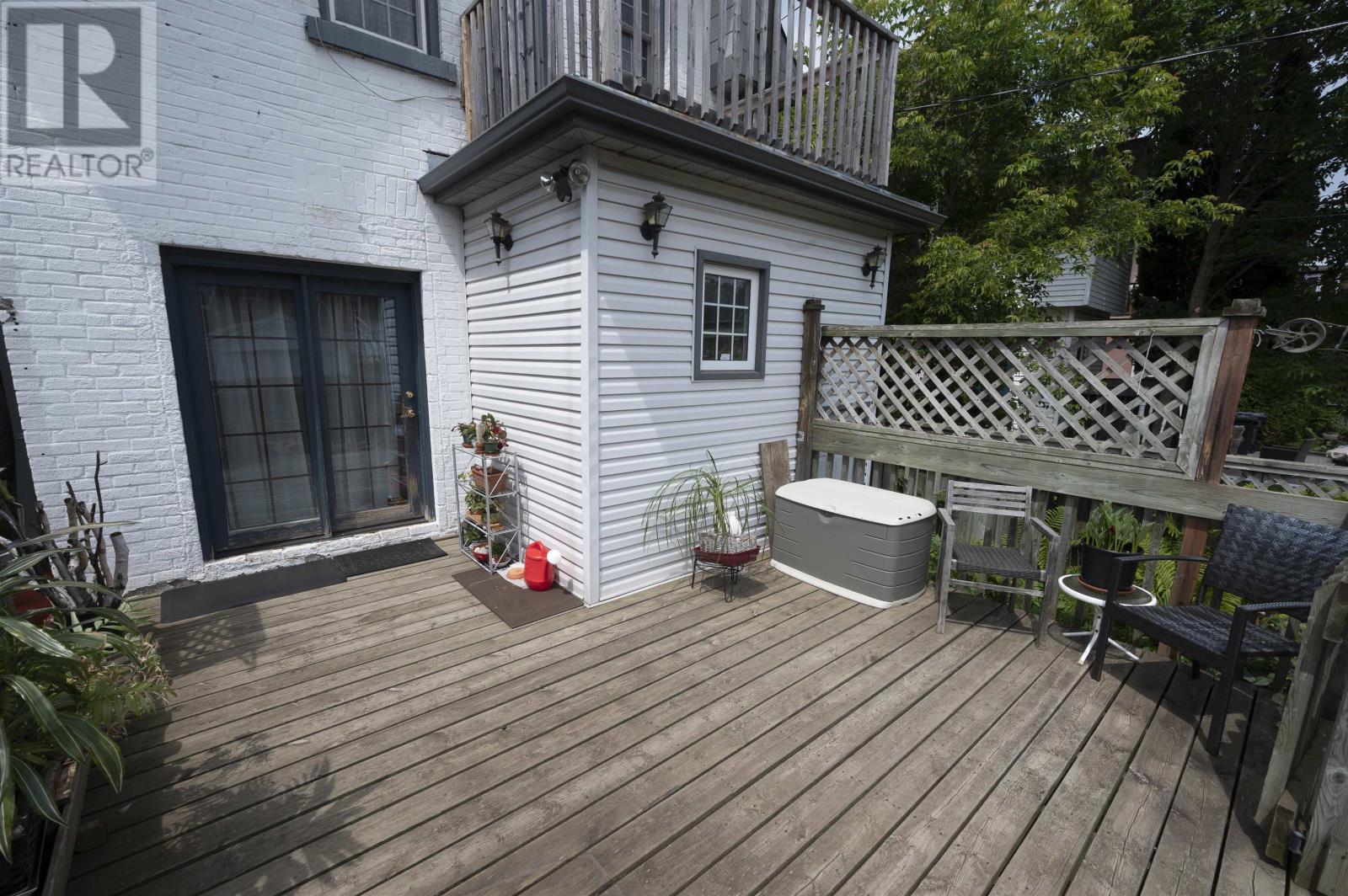434 Norah Street South - 37