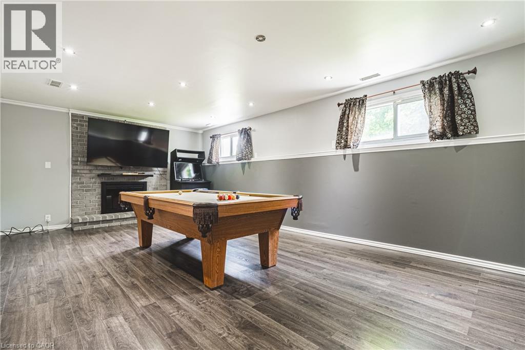 27 LUDLOW Crescent - 36