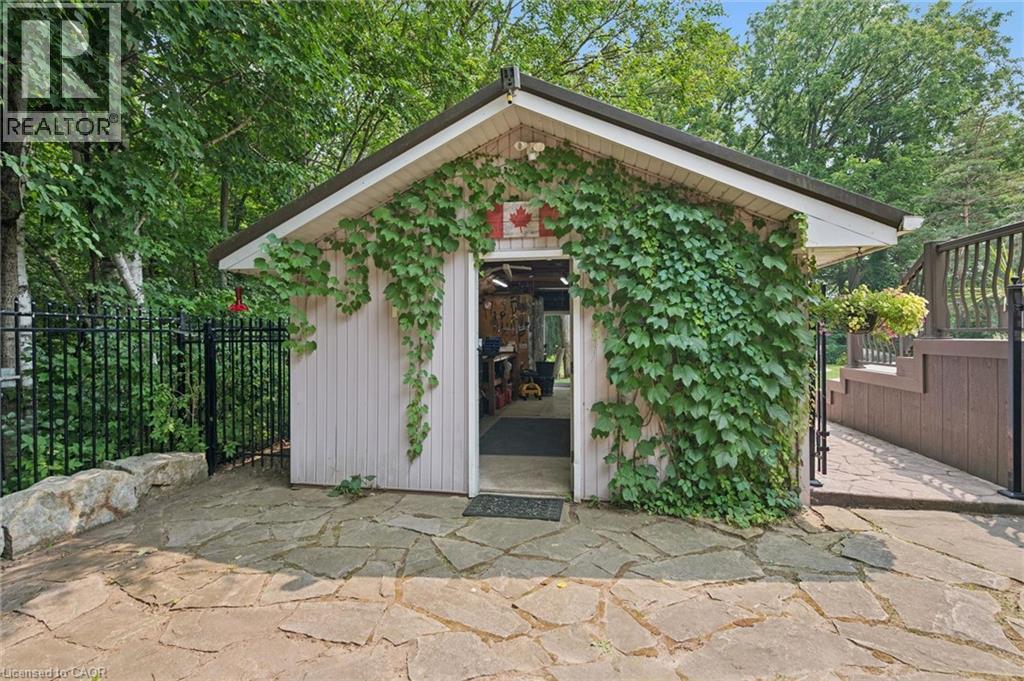 410 AVENUE Road - 31
