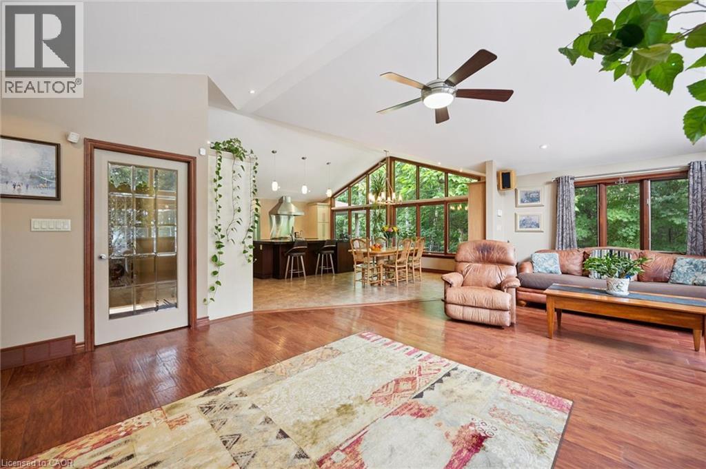 410 AVENUE Road - 14