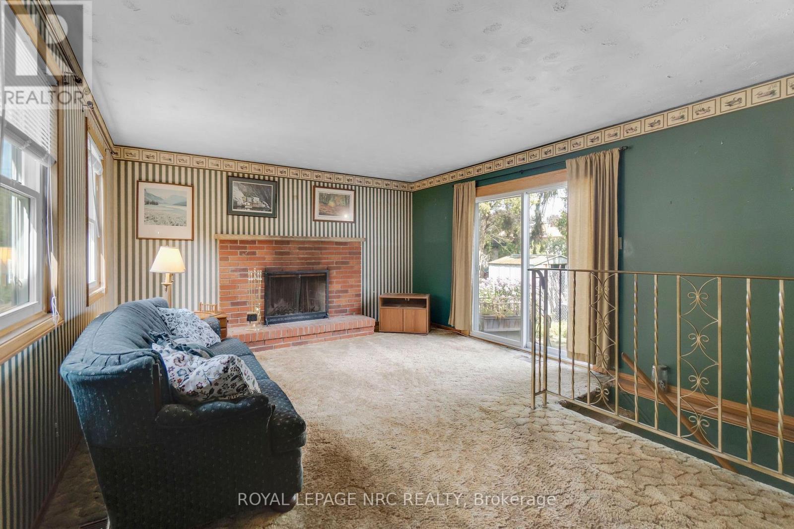 6511 RIALL STREET - Image 23