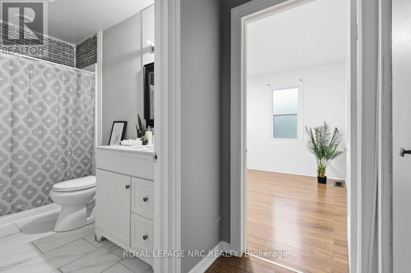 595 LINCOLN STREET - 15