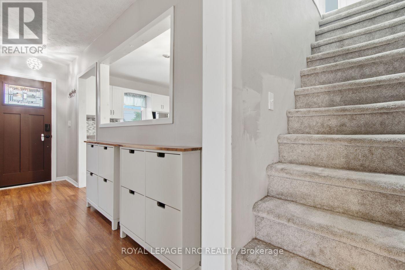 595 LINCOLN STREET - 21