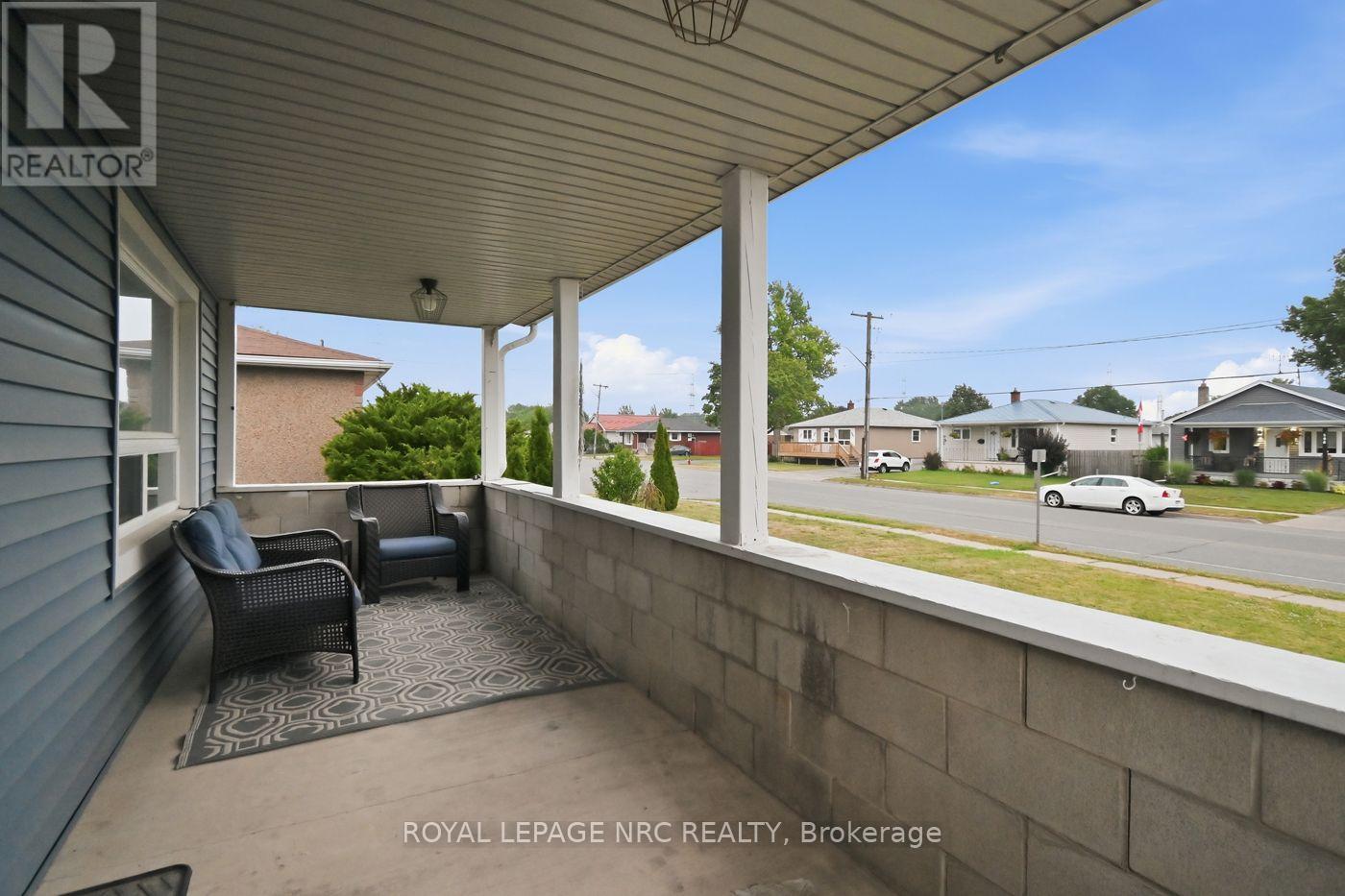 595 LINCOLN STREET - 4