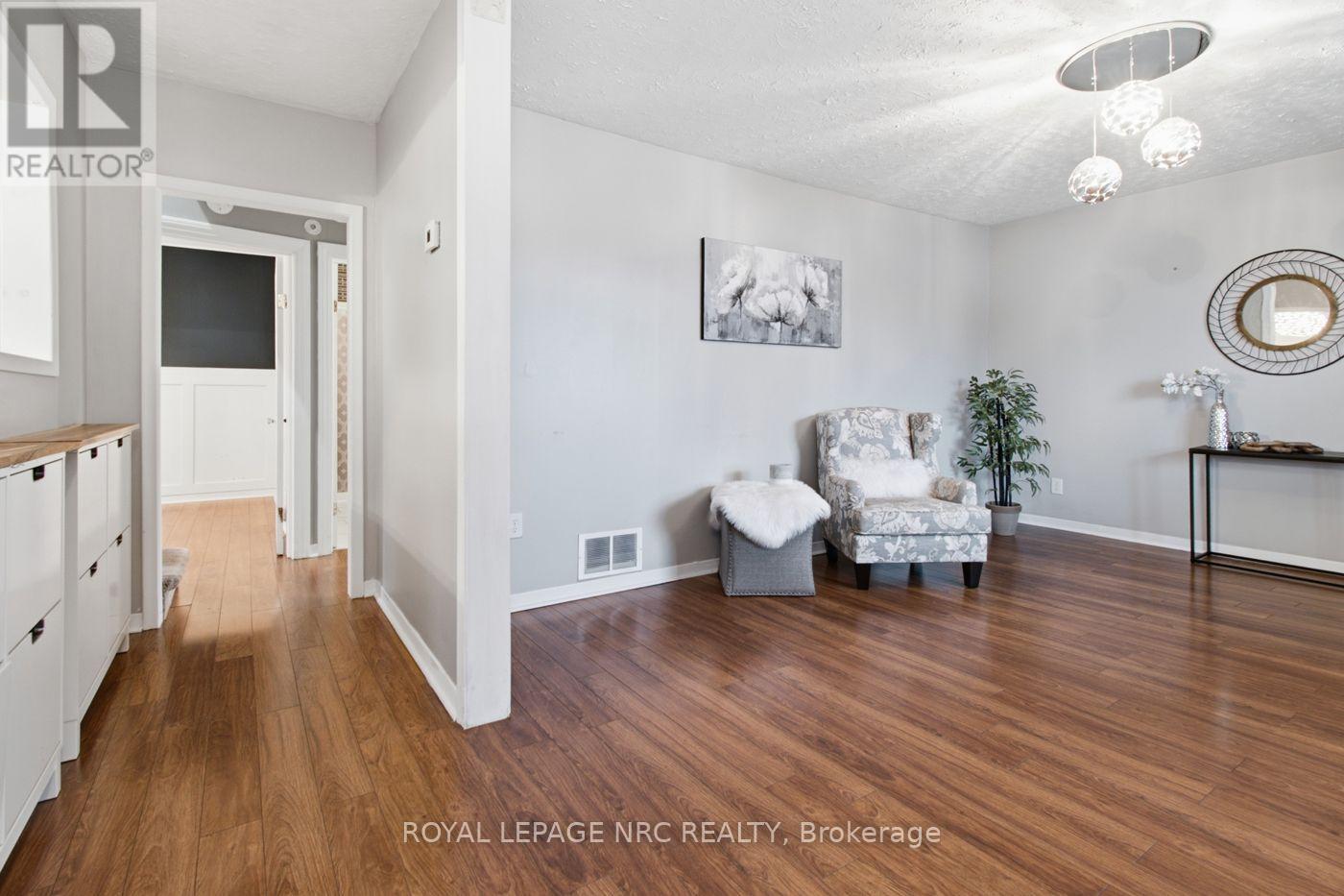 595 LINCOLN STREET - 7