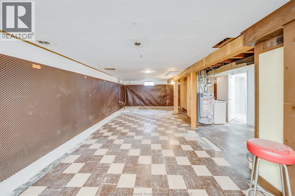 3063 BRUCE AVENUE - 28