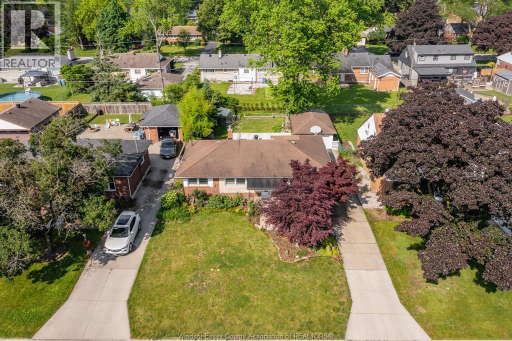 3063 BRUCE AVENUE - 44