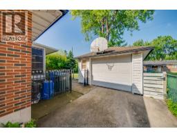 3063 Bruce Avenue, Windsor, ON N9E1W3 Photo 40