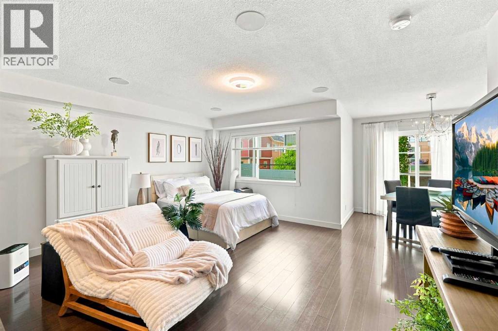 308 Redstone View NE - 10