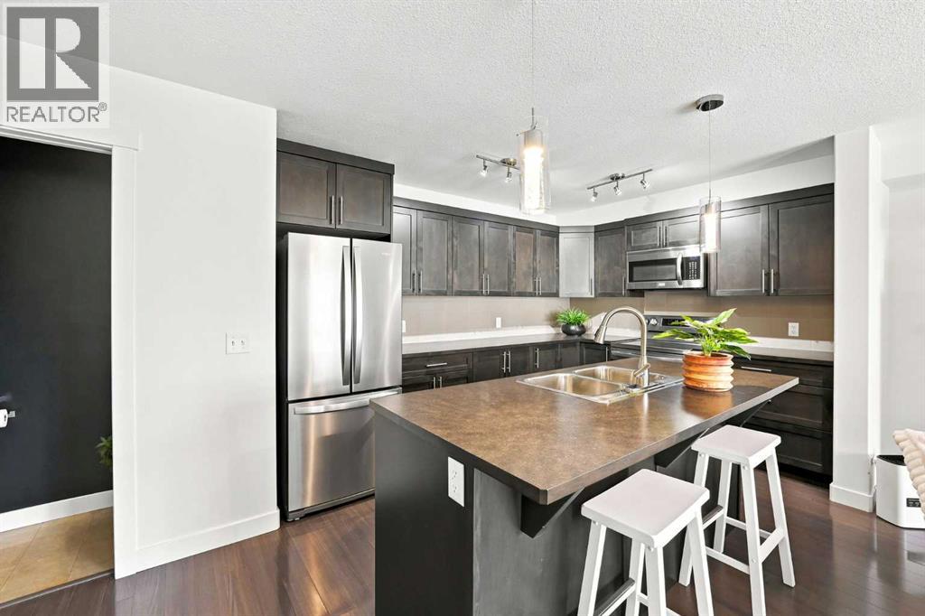 308 Redstone View NE - 12