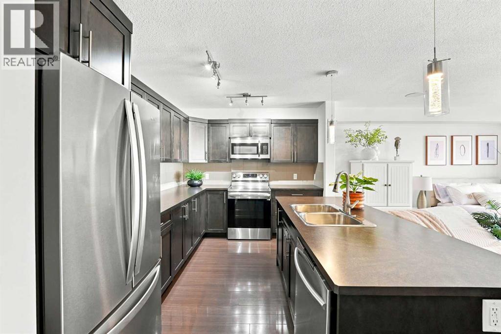 308 Redstone View NE - 13