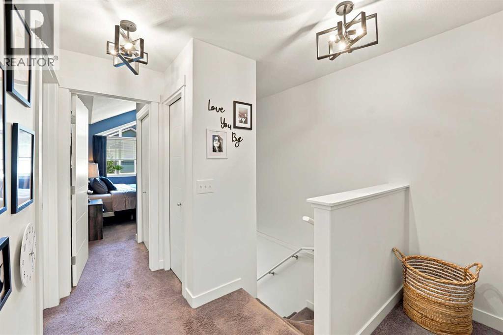 308 Redstone View NE - 27