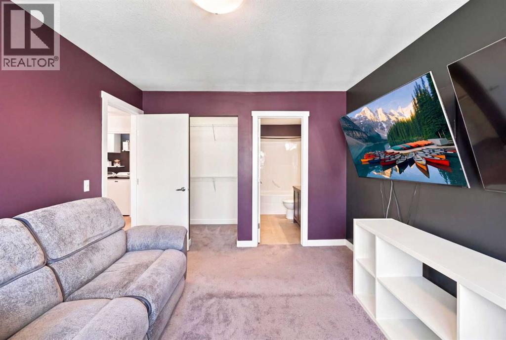 308 Redstone View NE - 34