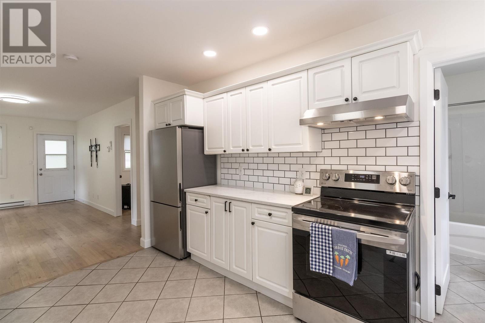 129 Tilley RD - 11