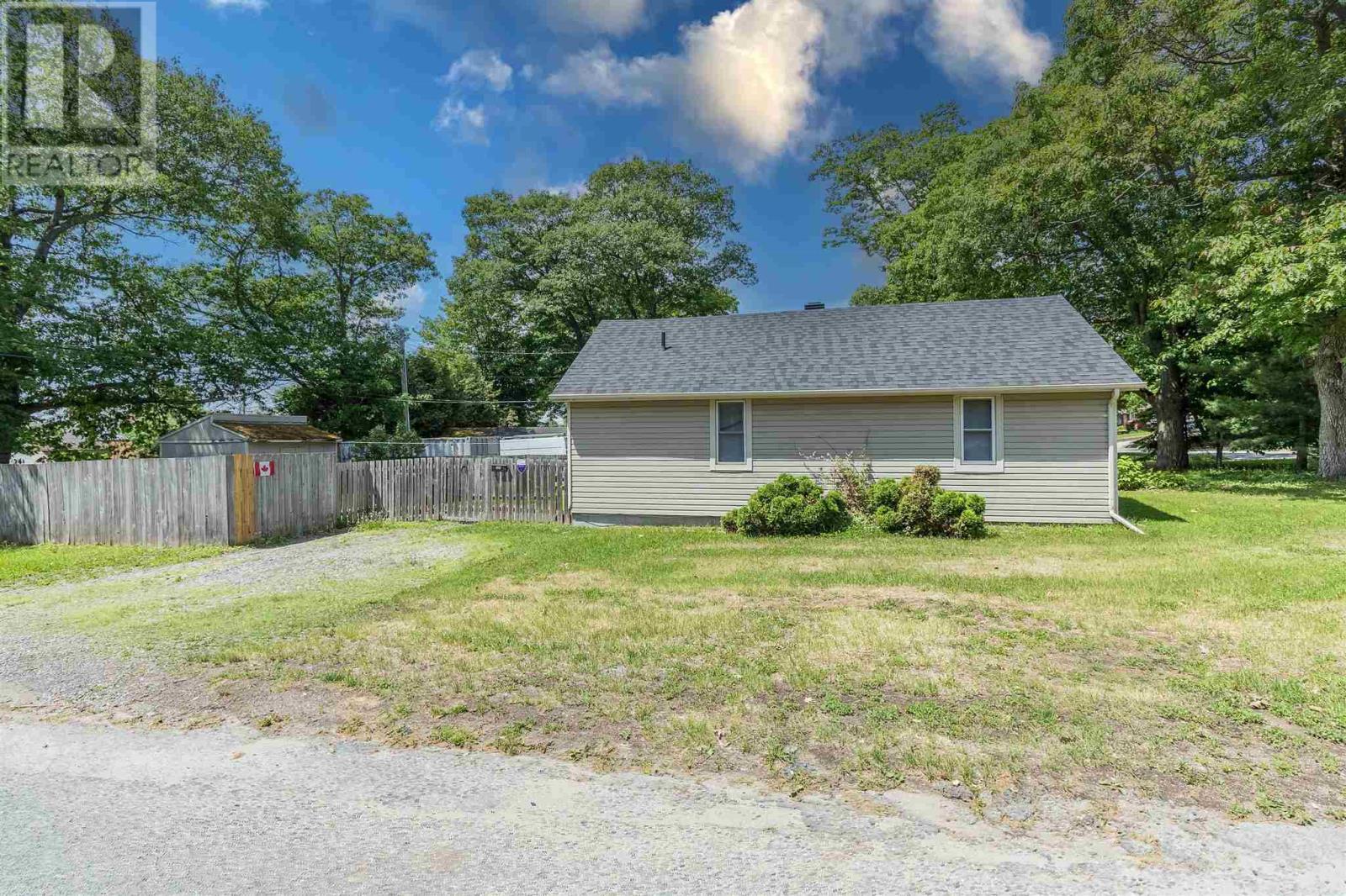 129 Tilley RD - 24