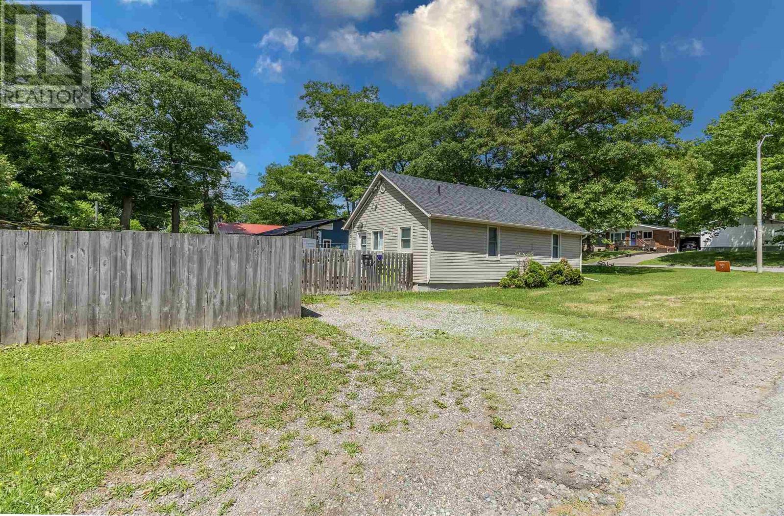 129 Tilley RD - 19