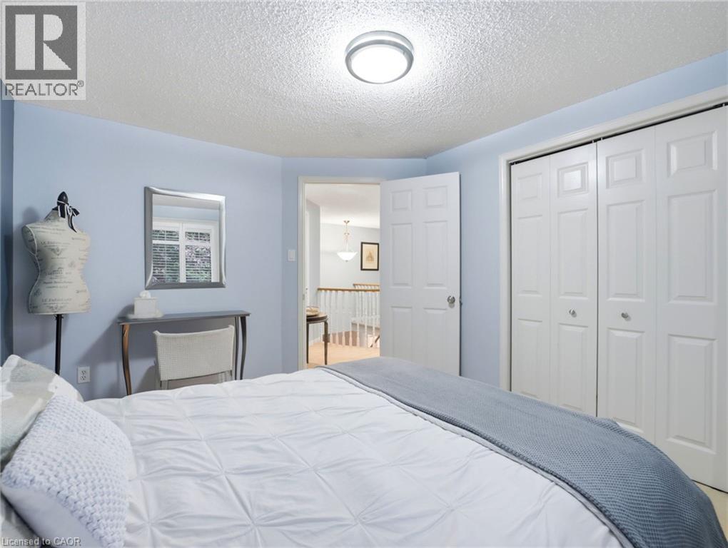 2 CHARTERHOUSE Crescent - Image 34