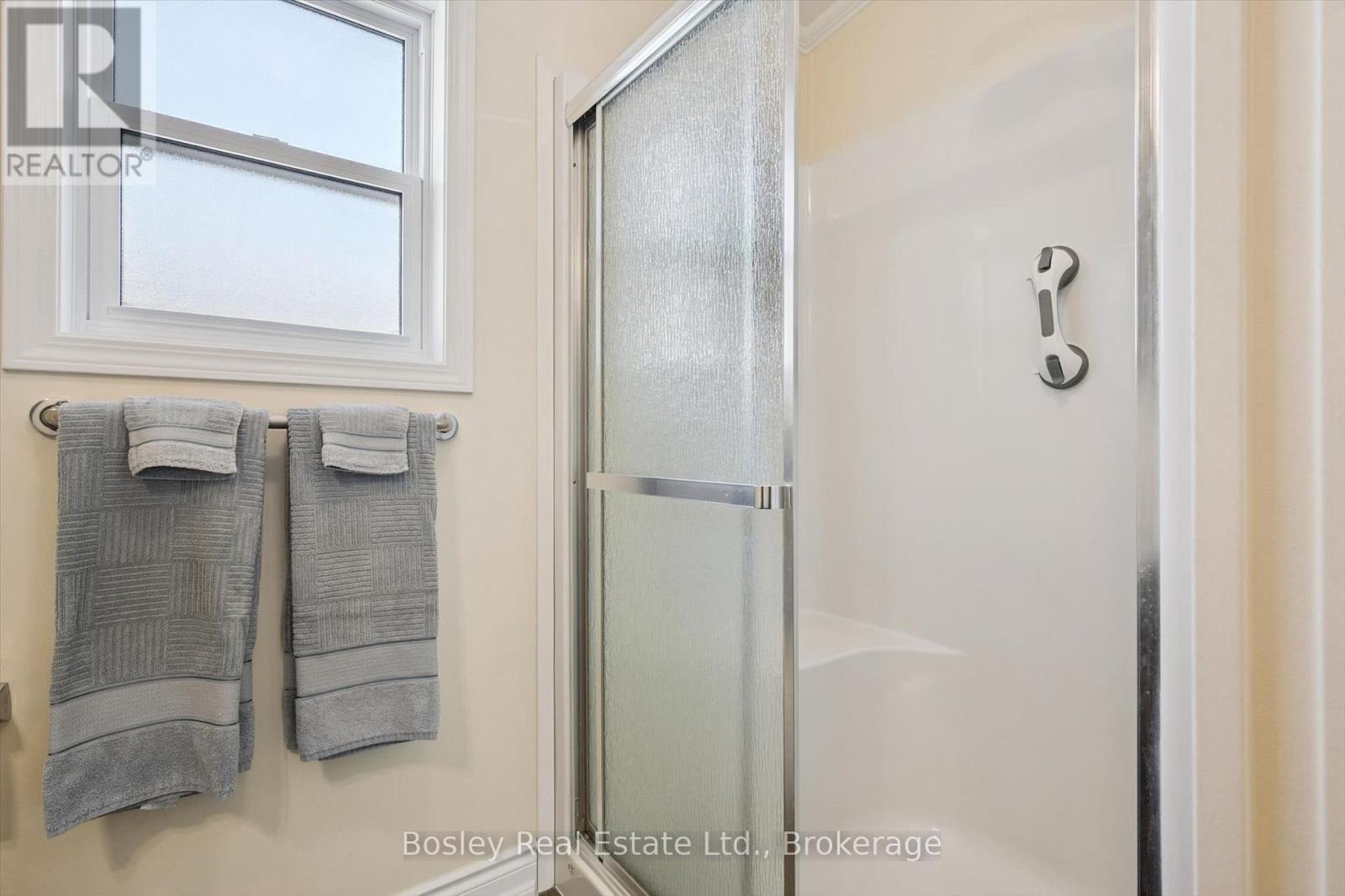 7 SUMAC STREET - Image 17