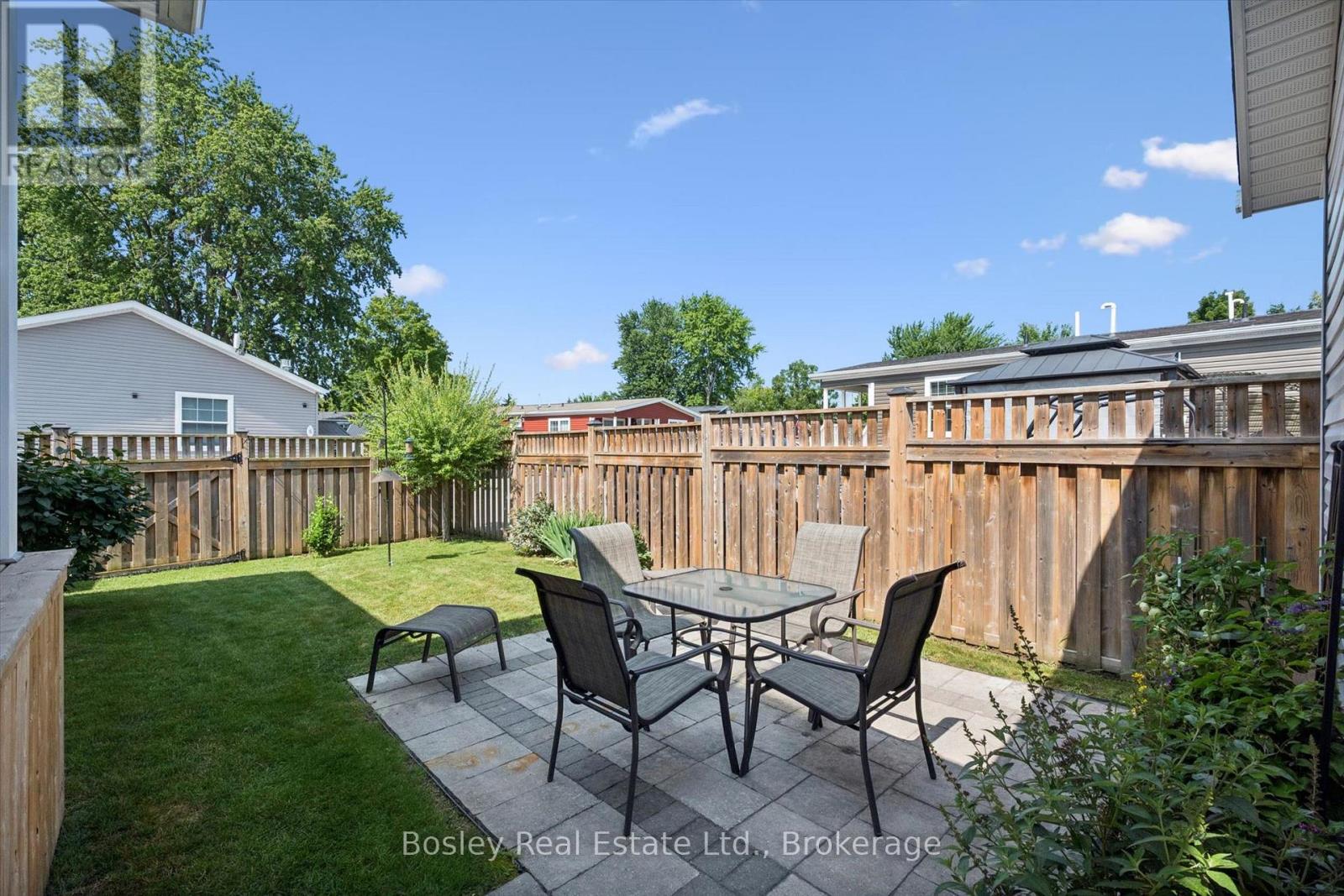 7 SUMAC STREET - Image 21