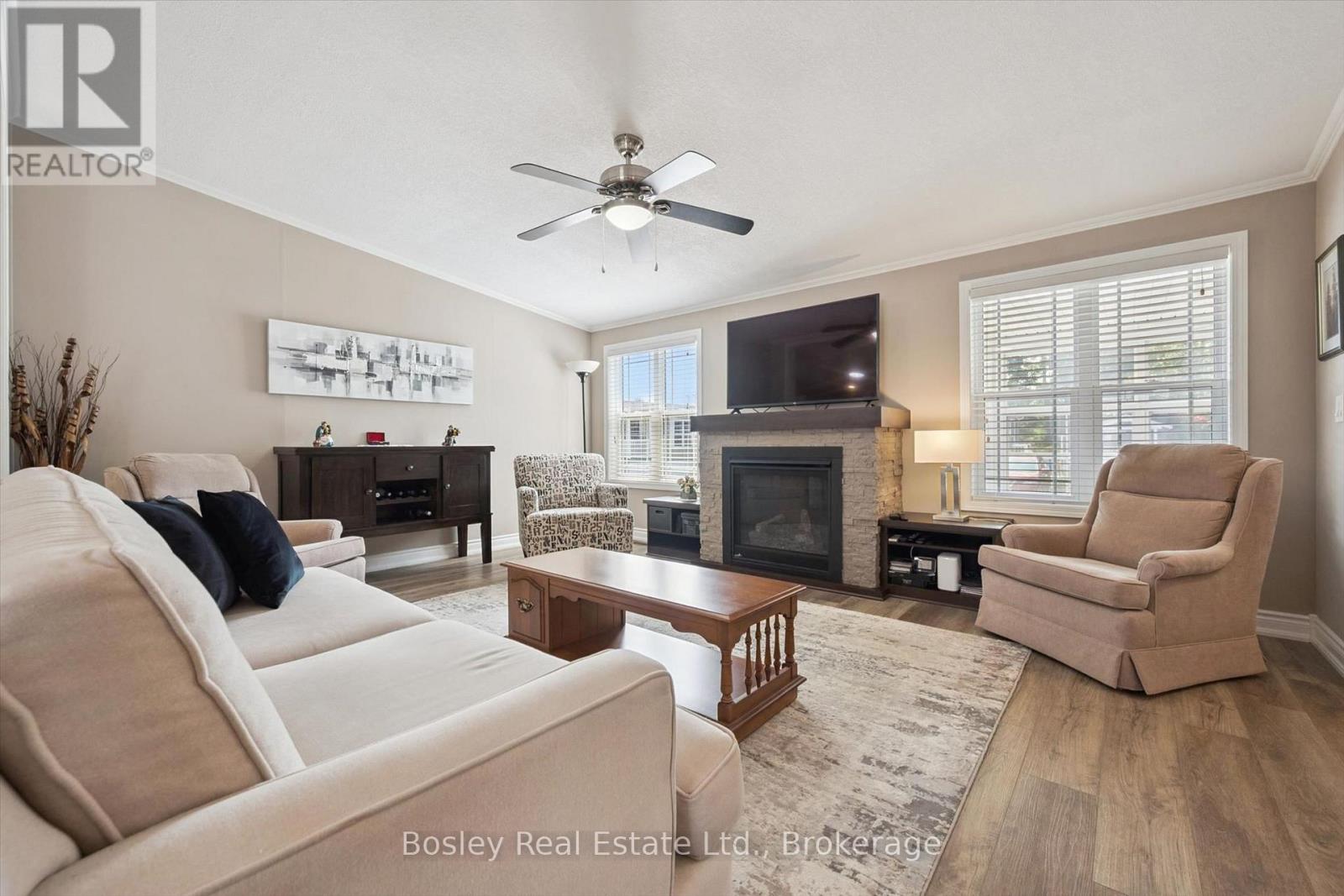 7 SUMAC STREET - Image 6