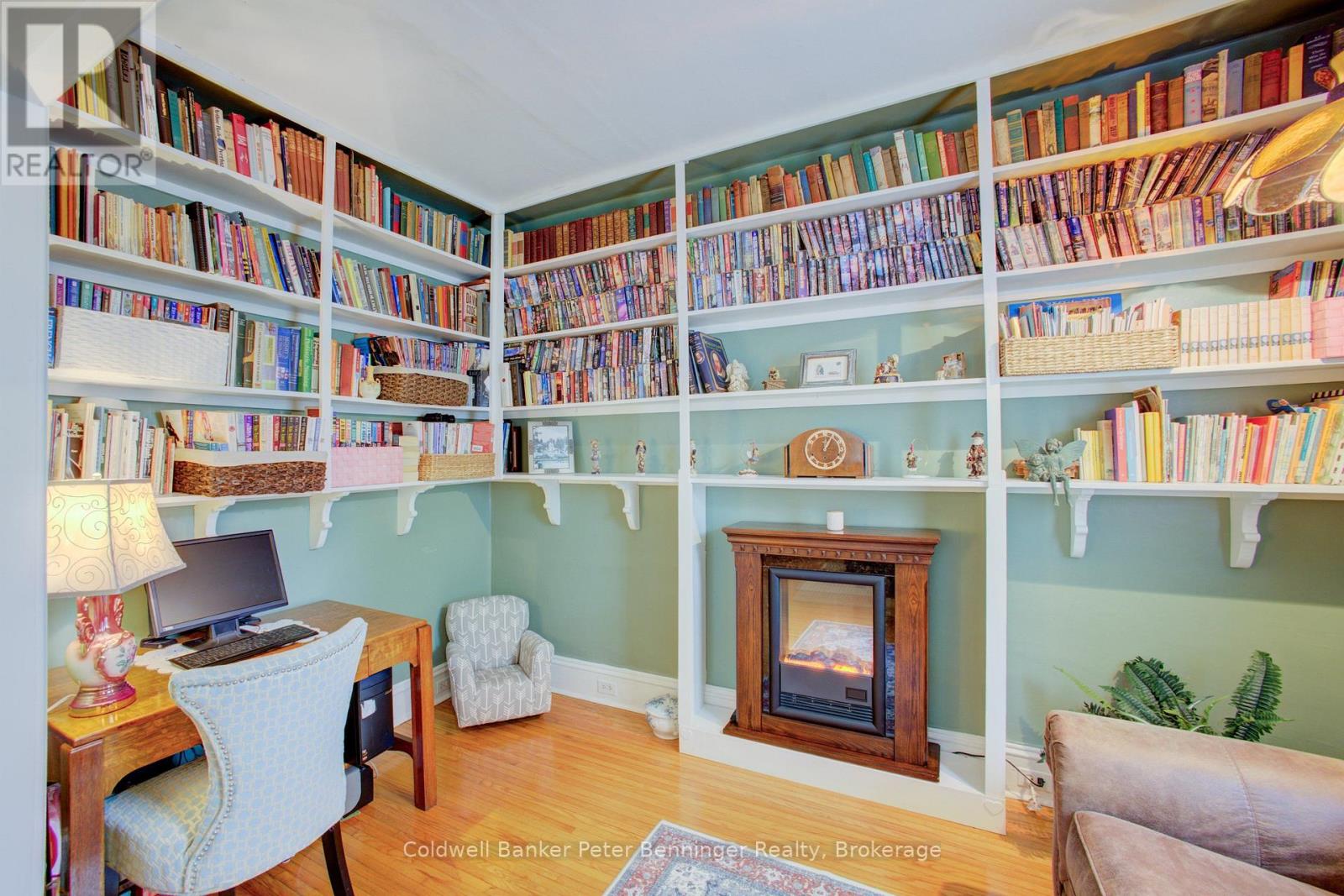 817 OLDE VICTORIA STREET - 12